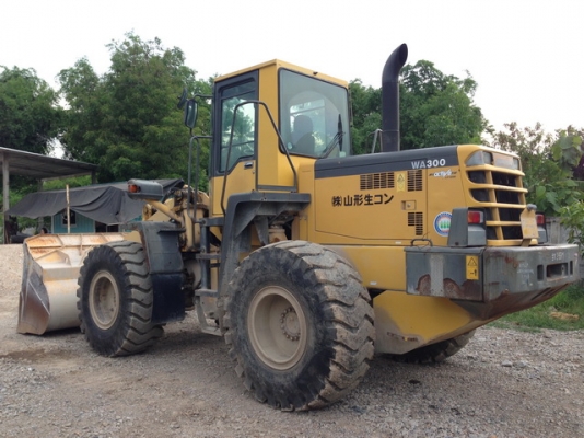 ขายด่วน !! KOMATSU WA300-3E นำเข้าจากญี่ปุ่น สภาพดี