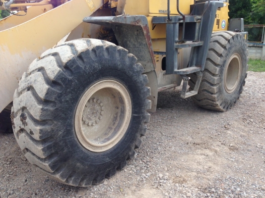 ขายด่วน !! KOMATSU WA300-3E นำเข้าจากญี่ปุ่น สภาพดี