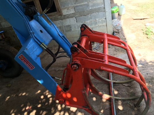 Ford รถคีบอ้อยขายต่อรองได้ครับ