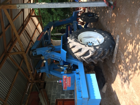 Ford รถคีบอ้อยขายต่อรองได้ครับ