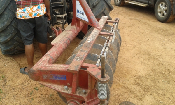 ผาน 6  จาน 24 นิ้ว ของ KK