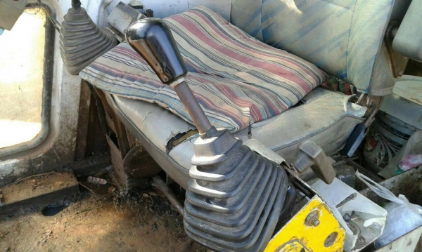 ขาย kobelco 200 mark 3 ตามสภาพ