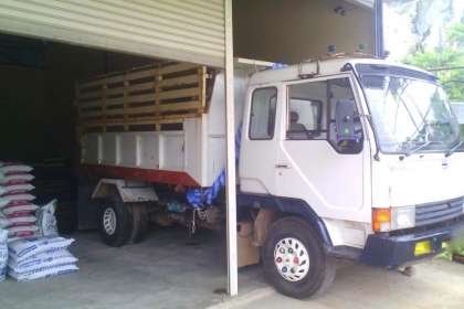 หกล้อดั้ม มิตรซู FUSO 165 แรง power ปี40 สภาพดีสวยพร้อมใช้งาน เล่มทะเบียนพร้อมโอน