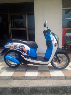 รุ่นใหม่ล่าสุด All New Scoopy i ปี 2557 สีน้ำเงิน ขาว ลาย Monkey DO สภาพนางฟ้าสวยจริง