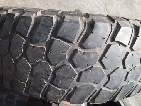 BF Km2 285/75/16 ปี09 สภาพดี พร้อมใช้งาน 1ชุด