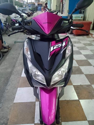 ใหม่ล่าสุด Honda Click 125i ปี 2556 สีชมพู ดำด้าน สวยนางฟ้ามากๆ รุ่น Racing combi – brake ใหม่ล่าสุด Honda Click 125i ปี 2556 สีชมพู ดำด้าน สวยนางฟ้ามากๆ รุ่น Racing combi – brake