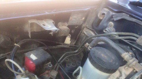 ขายครับ  นิสสันฝาแดงปี37 หัวเดี่ยว2500 หน้าโง  สวยยๆๆๆรถพร้อมใช้งาน หน้าตาเดิมบาง  สาดสีมาสวยๆๆ  แอร์เย็ยภายในสวย