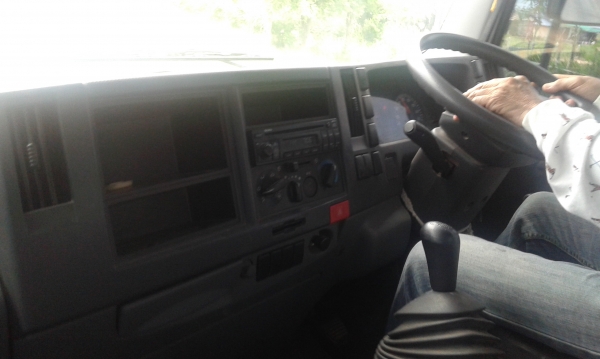 หกล้อ อีซูซุ NPR150 ปี53 รถห้าง สภาพดีสวยพร้อมใช้งาน ทะเบียนพร้อมโอน (ราคา 768,000) ต่อรองได้ครับ รับสภาพรถไม่ผิดหวัง