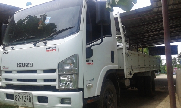 หกล้อ อีซูซุ NPR150 ปี53 รถห้าง สภาพดีสวยพร้อมใช้งาน ทะเบียนพร้อมโอน (ราคา 768,000) ต่อรองได้ครับ รับสภาพรถไม่ผิดหวัง