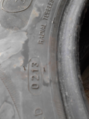 175/70R13 DEESTONE และ MAXXIS มี 3 เส้น tel.081-427-3941 175/70R13 DEESTONE และ MAXXIS มี 3 เส้น tel.081-427-3941