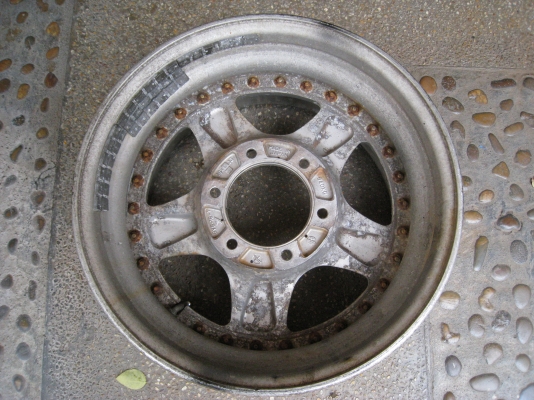 ล้อแม็กไว้ทำอะไหล่ 16x8 -27