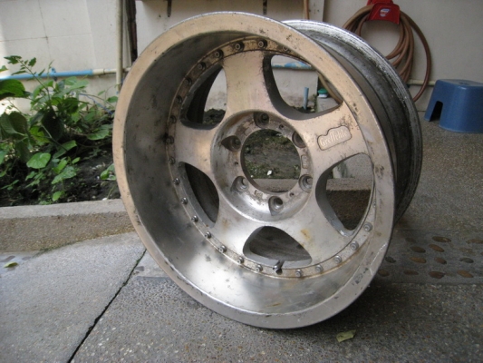 ล้อแม็กไว้ทำอะไหล่ 16x8 -27