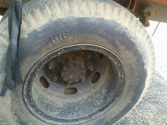 ขาย6ล้อ อีซูซุJCM เครื่อง 145แรง มีสโลว์ เครื่องดี คัชซีสวย ยางดี มีสโล ภายในสวย สภาพพร้อมใช้งาน เอกสารพร้อมโอน สนใจโทร 090-8588220คุณนะ 093-3258446คุณบิวตี้ ID:narong498 หรือ www.truck.in.th/498 หรือfb:ณรงค์ ซื้อขายรถมือสอง(เว็บไซต์ส่วนตัว)