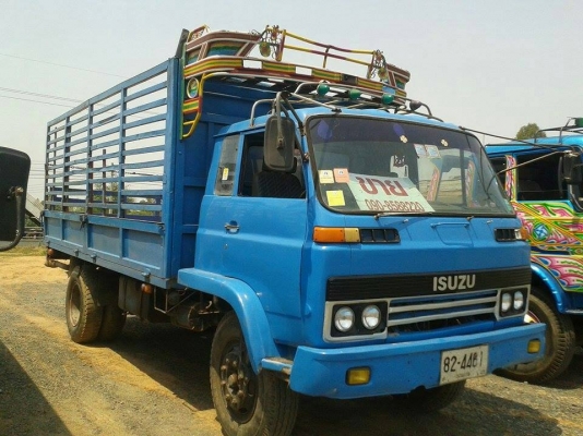 ขาย6ล้อ อีซูซุJCM เครื่อง 145แรง มีสโลว์ เครื่องดี คัชซีสวย ยางดี มีสโล ภายในสวย สภาพพร้อมใช้งาน เอกสารพร้อมโอน สนใจโทร 090-8588220คุณนะ 093-3258446คุณบิวตี้ ID:narong498 หรือ www.truck.in.th/498 หรือfb:ณรงค์ ซื้อขายรถมือสอง(เว็บไซต์ส่วนตัว)