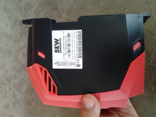 ขาย INVERTER ยี่ห้อ SEW   0.75 KW, 1 HP