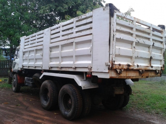 ขาย  หลง  FN527   TD1700    เครื่อง  6D16  195     2เพลา  เดิมๆ