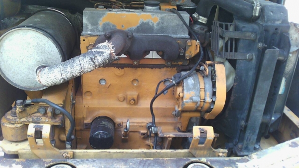 ขายด่วน KOMATSU  PC40-6  สภาพสวย  พร้อมใช้งาน   สนใจโทร 089-3818694  ดวงนภา  เตียวตระกูล