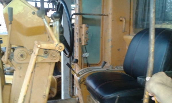 ขายรถเกรด Caterpillar CAT 12G 61M9810