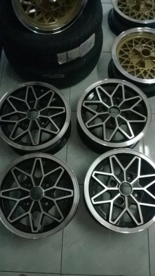 ชุดละ 3500 โทร. 0962085202 ครับ