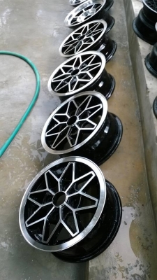 ชุดละ 3500 โทร. 0962085202 ครับ