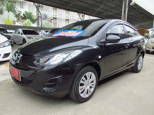 MAZDA 2 1.5 ปี2011 เกียร์ธรรมดา  ราคา 269,000 เท่านั้น สนใจสอบถามเพิ่มเติมได้ครับ 080-604-8422 ปุ้ย