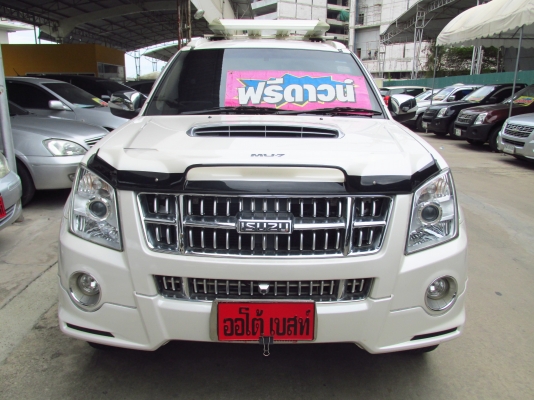 ***ขาย*** mu7 รถครอบครัว สวยมากไม่มีชนครับ สอบถามเพิ่มเติมโทรเลย 080-604-8422 ปุ้ย