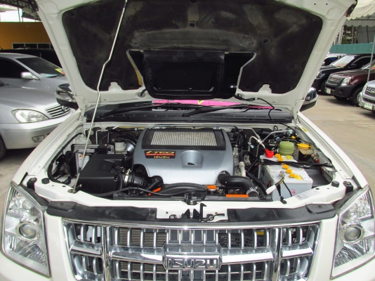 ***ขาย*** mu7 รถครอบครัว สวยมากไม่มีชนครับ สอบถามเพิ่มเติมโทรเลย 080-604-8422 ปุ้ย