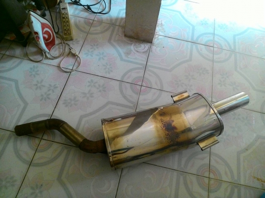 ท่อเลสแท้ รถ สภาพดี ท่อเลสแท้ รถ สภาพดี