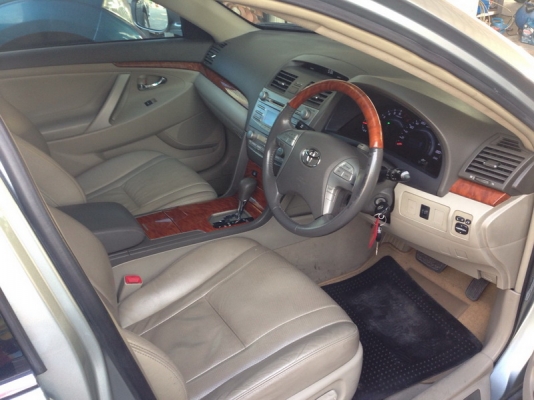 TOYOTA CAMRY ปี 2010 มือเดียวออกห้าง รถสวยจัด ARIBAG คู่หน้า เบรค ABS เเบาะหนังปรับไฟฟ้า เครื่องดี ช่วงล่างแน่น แอร์เย็น TOYOTA CAMRY ปี 2010 มือเดียวออกห้าง รถสวยจัด ARIBAG คู่หน้า เบรค ABS เเบาะหนังปรับไฟฟ้า เครื่องดี ช่วงล่างแน่น แอร์เย็น