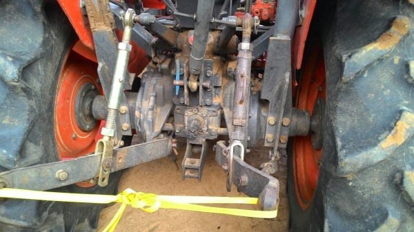 ขายรถไถ KUBOTA L3408 พร้อมดันหน้า ราคา 185,000 รถไร่เครื่องดี สภาพสวย อ.แกลง ระยอง สอบถาม 0818618678 ld line=carbonthai ขายรถไถ KUBOTA L3408 พร้อมดันหน้า ราคา 185,000 รถไร่เครื่องดี สภาพสวย อ.แกลง ระยอง สอบถาม 0818618678 ld line=carbonthai