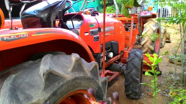 ขายรถไถ KUBOTA  L3608  พร้อมดันหน้า ราคา 285,000 รถไร่เครื่องดี สภาพสวย  อ.แกลง ระยอง สอบถาม 0818618678 ld line=carbonthai