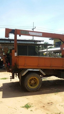 ุ6 ล้อ ติดเครน