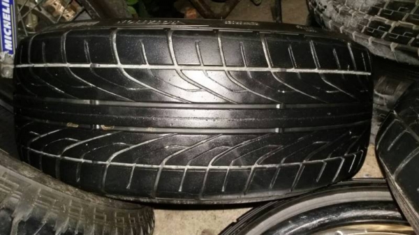 ล้อ VIP ขอบ 17 4รู 100 พร้อมยาง 205 40 17 dunlop dz ปี 13