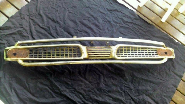 กระจังหลายรายการ