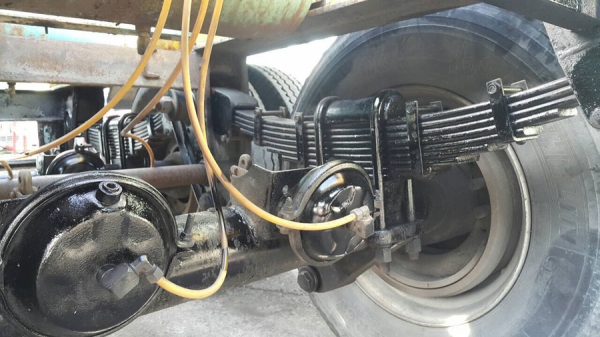 ขายหาง 40 ฟุต ไม่มีทะเบียน หางพนัส ขายหาง 40 ฟุต ไม่มีทะเบียน หางพนัส