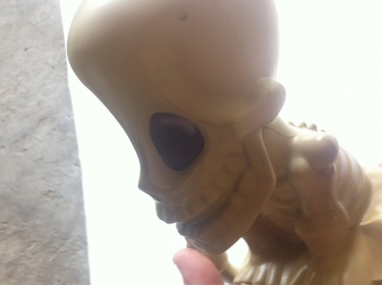 ขุดของเล่นแกล้งคน ขุดหัวกระโหลกมีไฟและขยับได้ มีโมดการตั้งค่าหลายอย่าง