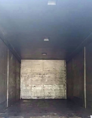 ISUZU NPR 125 HP 4BG1 รถบรรทุกหกล้อตู้แห้ง 10 บาน ความยาว 5.10 เมตรสภาพดีมากครับพร้อมบรรทุกพร้อมใช้งานได้เลย เครื่องแรงดีไม่มีเยิ้ม หัวเก๋งยกได้ภายในเก๋งคอนโซลสวยครบ พวงมาลัยเพาเวอร์ กระจกไฟฟ้า เกียร์สั้น ช่วงล่างคัชซีไม่มีแตกบวม ยาง 7.50 ขอบ 16 สภาพดี 70