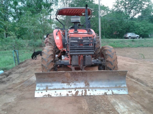ขายรถไถ KUBOTA M9540 ปี 53 ใช้งานน้อย เอกสารเล่มทะเบียน อุปกรณ์ผาน 3 และผานดันหน้า ผาน 6 ไม่ให้ครับ ราคาต่อรองได้