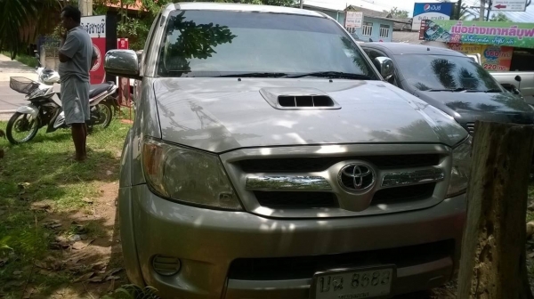 ขาย TOYOTA VIGO 2.5 4X4 ปี 50 สภาพสวยพร้อมใช้ ทะเบียนพร้อมโอน ราคาต่อรองได้ ขาย TOYOTA VIGO 2.5 4X4 ปี 50 สภาพสวยพร้อมใช้ ทะเบียนพร้อมโอน ราคาต่อรองได้