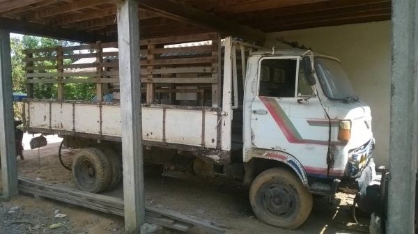 ขาย 6 ล้อ KM310 เครื่อง DM100 100 แรงม้า คัสซีสวยใช้ได้ ทะเบียนขาด 3 ปี ราคาต่อรองได้