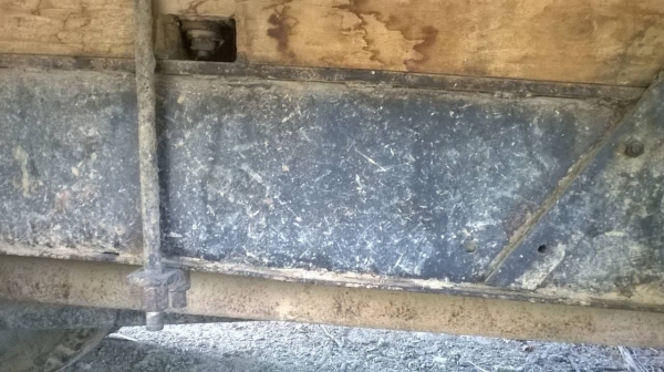 ขาย 6 ล้อ KM310 เครื่อง DM100 100 แรงม้า คัสซีสวยใช้ได้ ทะเบียนขาด 3 ปี ราคาต่อรองได้