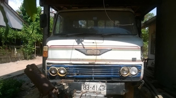 ขาย 6 ล้อ KM310 เครื่อง DM100 100 แรงม้า คัสซีสวยใช้ได้ ทะเบียนขาด 3 ปี ราคาต่อรองได้