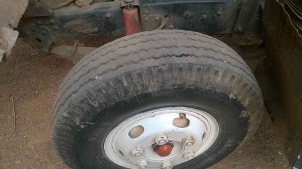 ขาย 6 ล้อ HINO KM777 เครื่อง WO4D 117 แรงม้า คัสซีสวยตลอดเส้น มีสโลว์กลาง ทะเบียนเต็มพร้อมโอน ราคาต่อรองได้