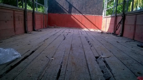 ขาย 6 ล้อ HINO KM777 เครื่อง WO4D 117 แรงม้า คัสซีสวยตลอดเส้น มีสโลว์กลาง ทะเบียนเต็มพร้อมโอน ราคาต่อรองได้