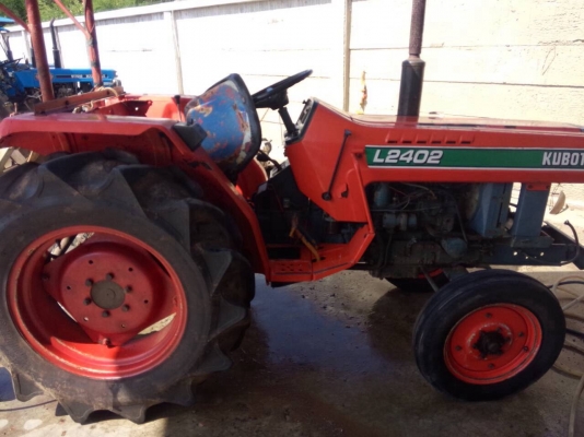 แทรคเตอร์ คูโบต้า L2402 พร้อมผาน 5