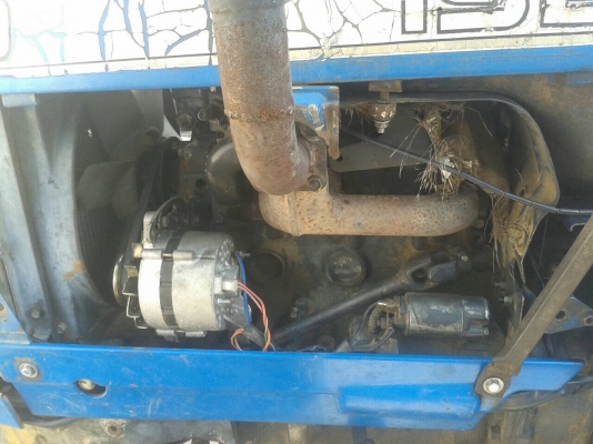 แทรคเตอร์อิเซกิ TL2500 พร้อมผาน 5 แทรคเตอร์อิเซกิ TL2500 พร้อมผาน 5