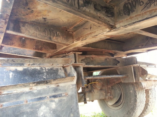 ขายหางพ่วง  สามมิต  2  เพลา. ปี 49   ( ไม่ดั้ม. )    สนใจติดต่อ  081  -  6079515