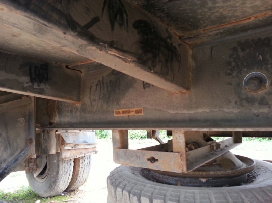 ขายหางพ่วง  สามมิต  2  เพลา. ปี 49   ( ไม่ดั้ม. )    สนใจติดต่อ  081  -  6079515