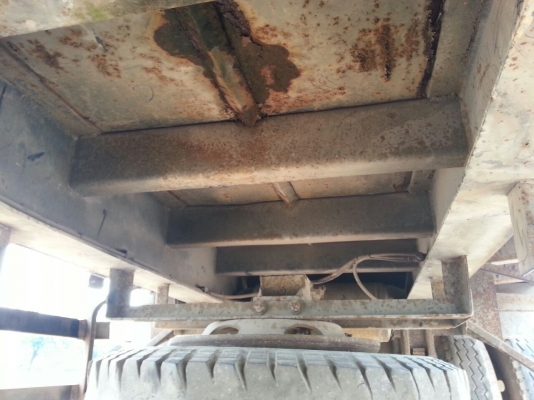 ขายหางพ่วง  สามมิต  2  เพลา. ปี 49   ( ไม่ดั้ม. )    สนใจติดต่อ  081  -  6079515