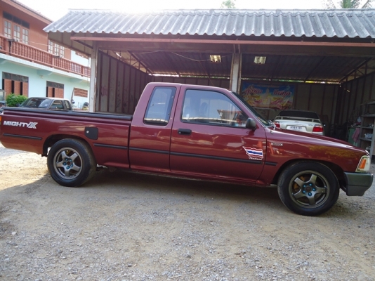 กระบะ  Toyota   ไมตี้ แค็ป สภาพดี พร้อมใช้    เครื่องยนต์ ดี   เทอร์โบ  TOYOTA  อินเตอร์